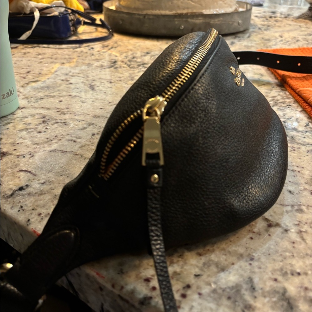 Black Leather Crossbody Bag - Picture 12 of 12